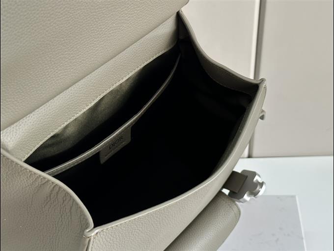 2025228Y1060P203439432