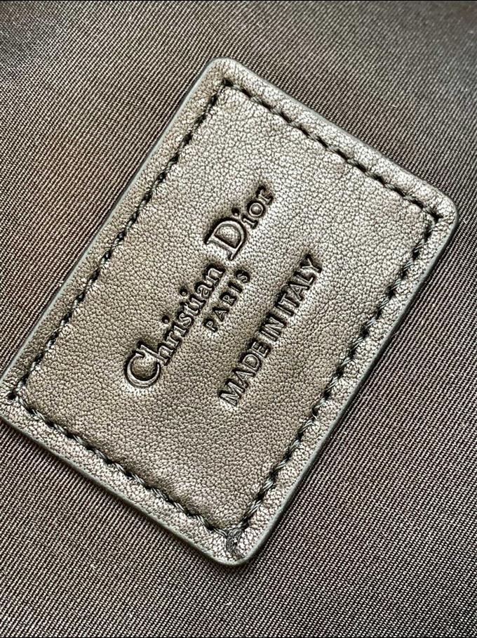 2025228Y550P203432215