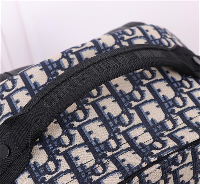 2025228Y600P203432965