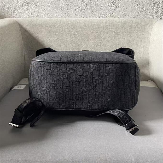 2025228Y650P203357969