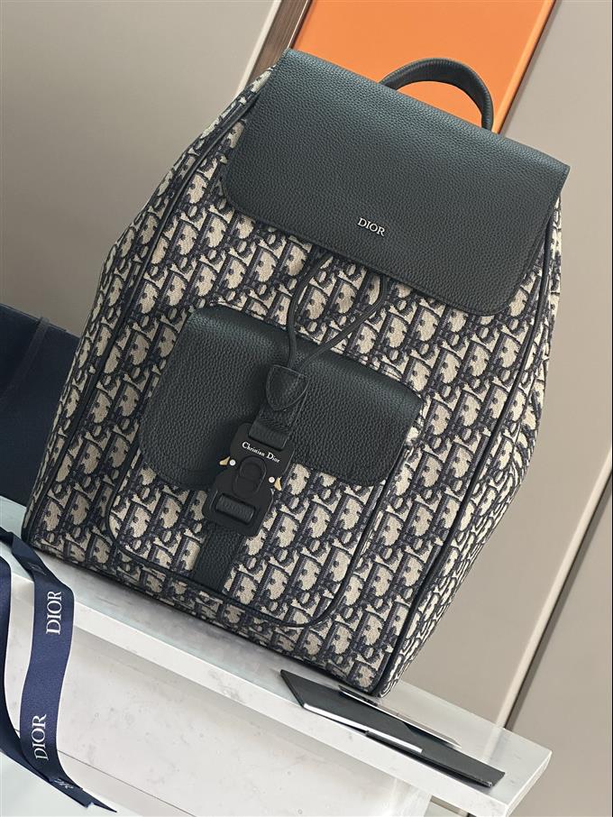 2025228Y680P20344215