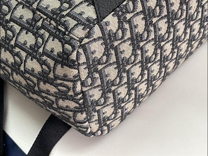 2025228Y700P203442640