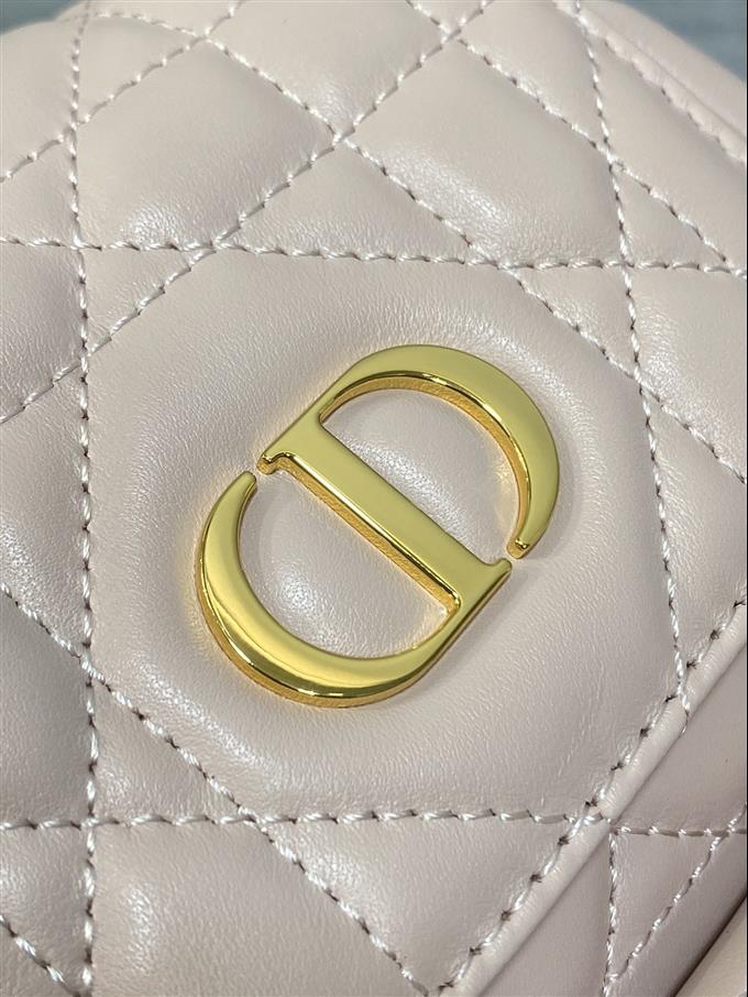 2025228Y800P203352223