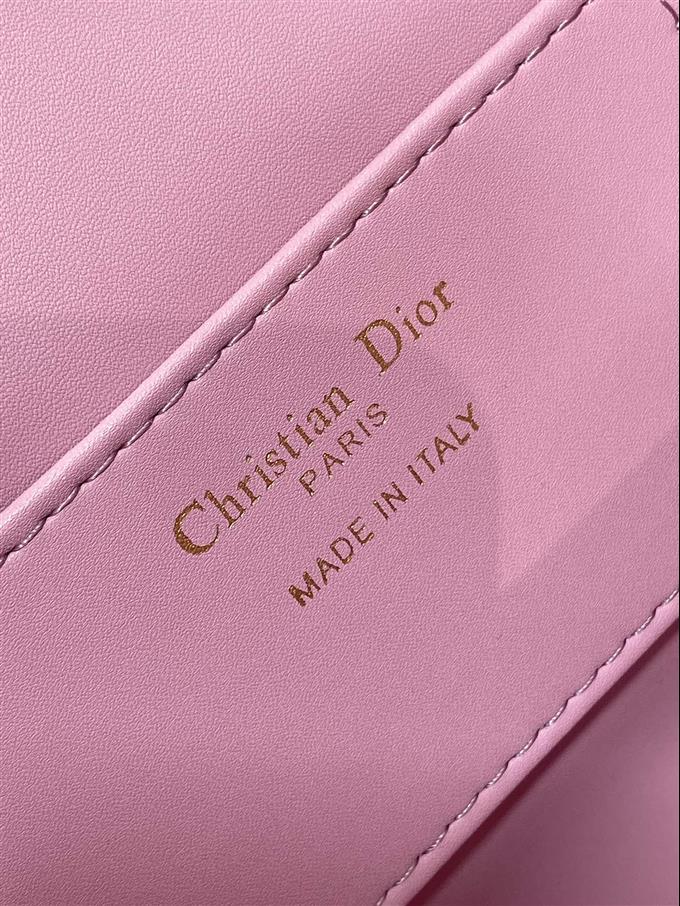 2025228Y800P203352471