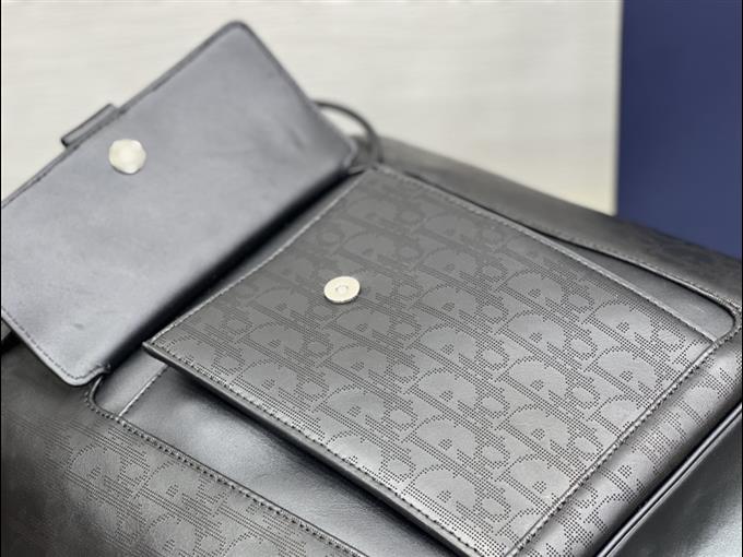 2025228Y800P203356366