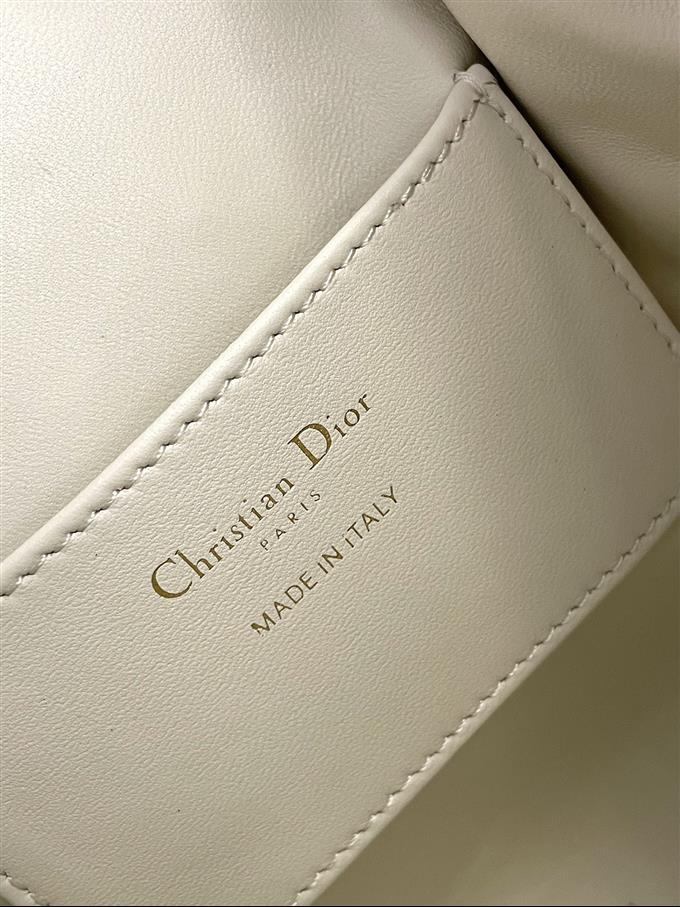 2025228Y800P203356934