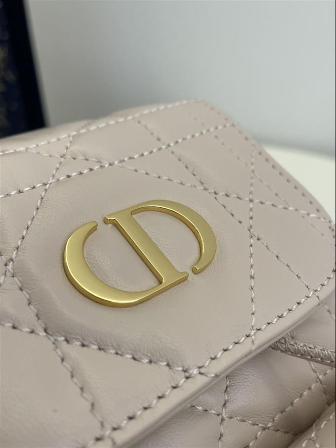 2025228Y800P203356964