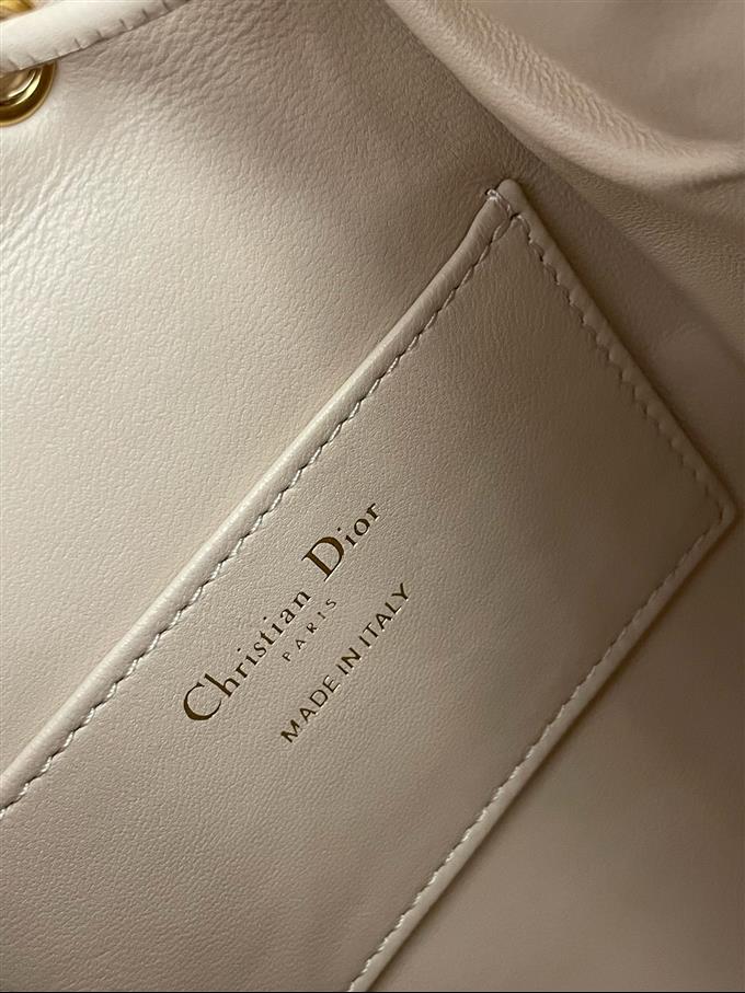 2025228Y800P20335774