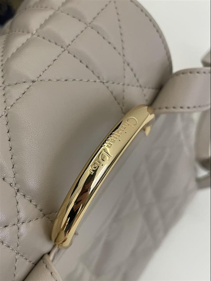 2025228Y880P203357543