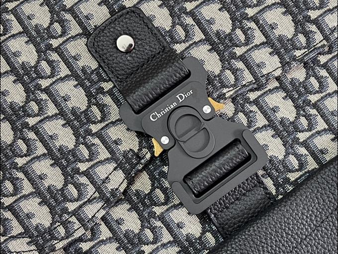 2025228Y900P203443906