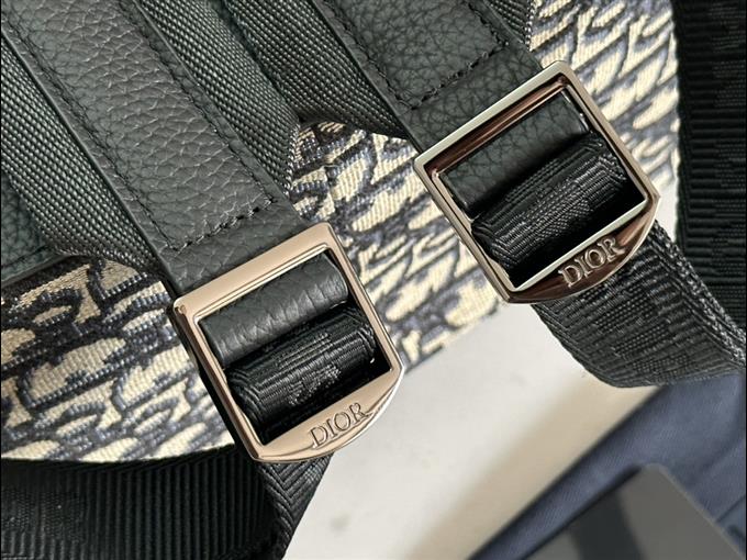 2025228Y960P203444365