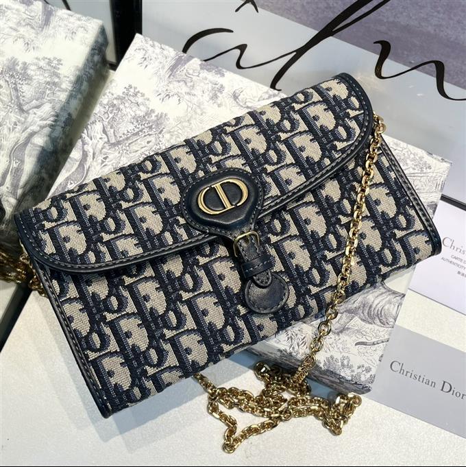 2025228Y360P21010984