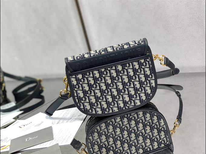 2025228Y580P21011958