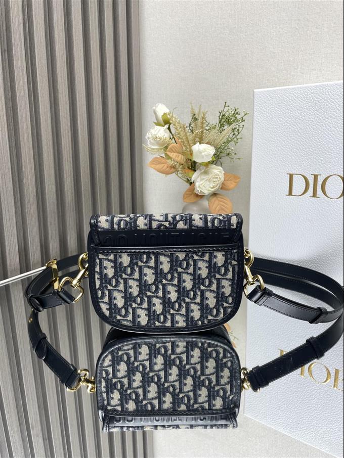 2025228Y580P21012114