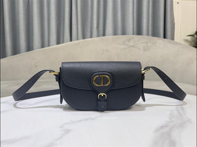 2025228Y580P21013195