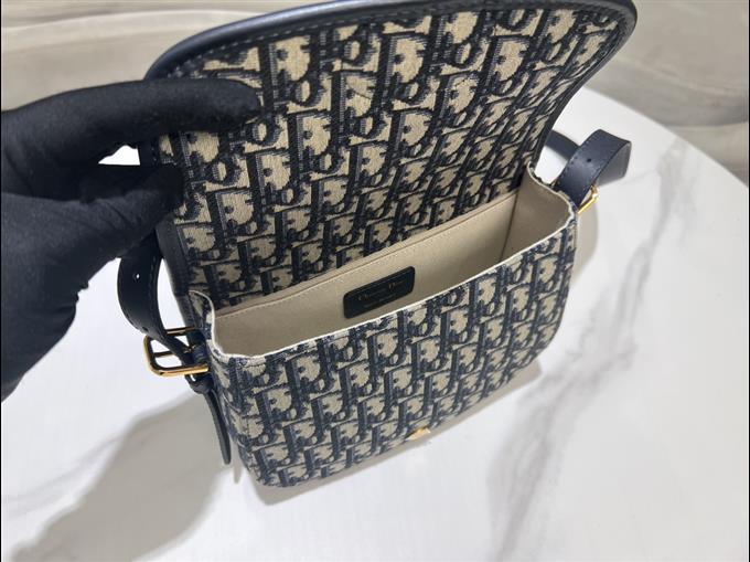 2025228Y600P21014558