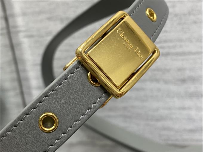 2025228Y620P21015513