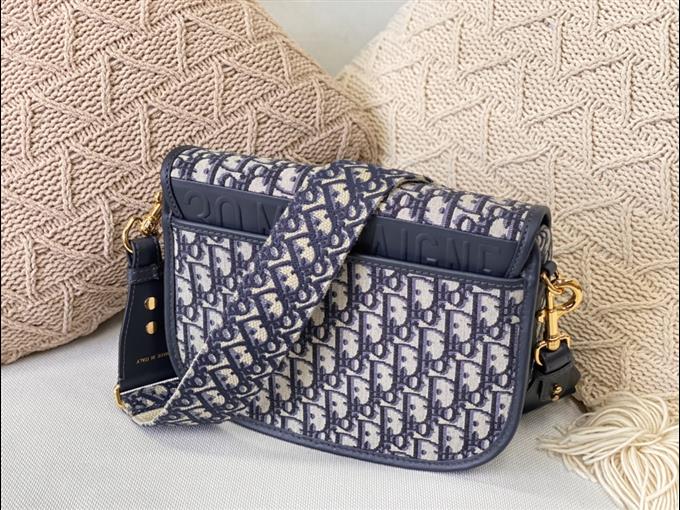 2025228Y680P21016615