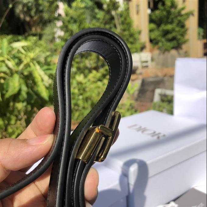 2025228Y880P21010920