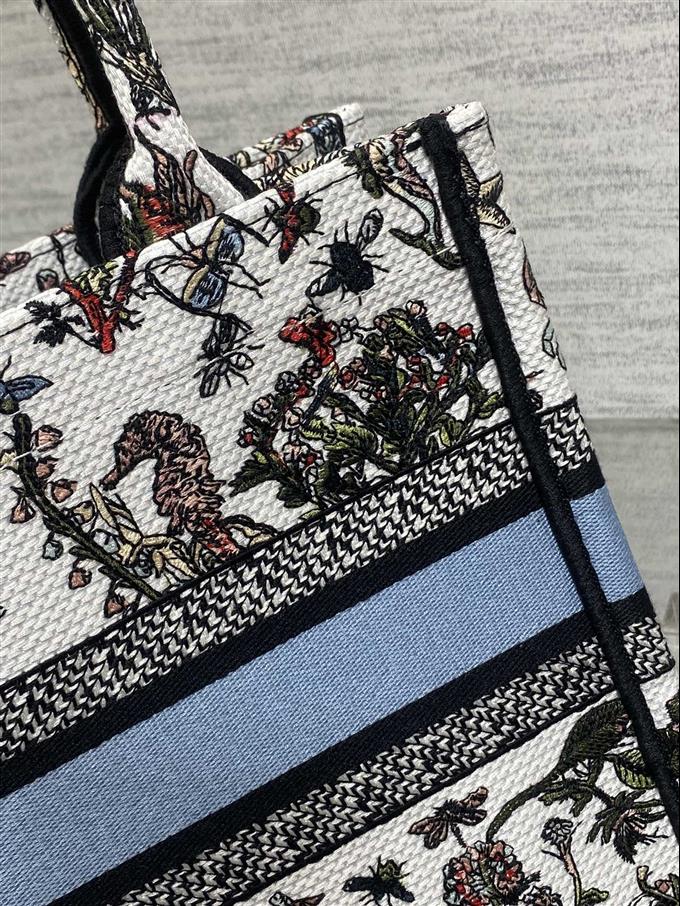 2025228Y450P21215010