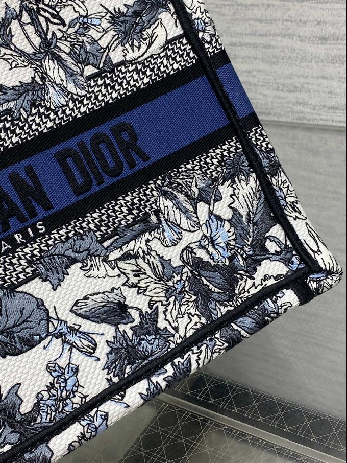 2025228Y450P212150137