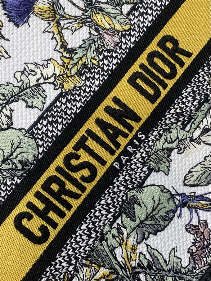 2025228Y450P212150263