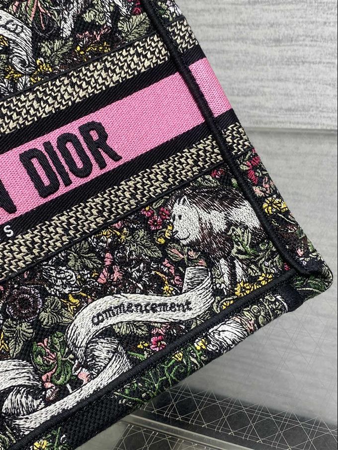 2025228Y450P212150989