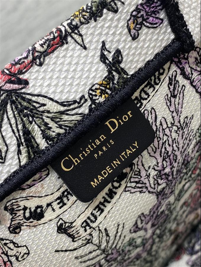 2025228Y450P212151509