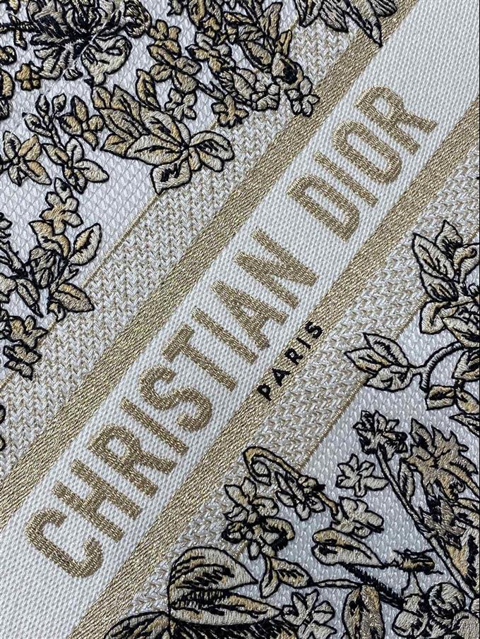 2025228Y450P212151541