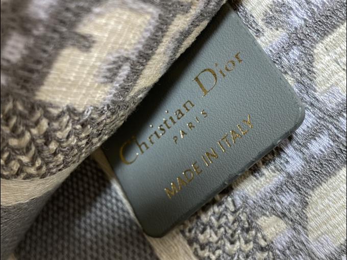 2025228Y500P20374959