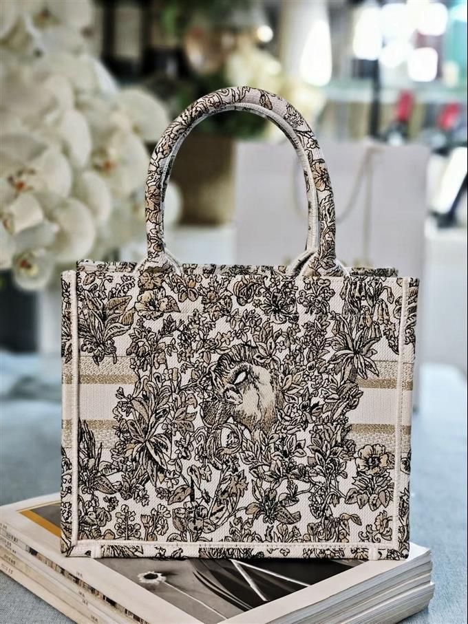 2025228Y500P203831983