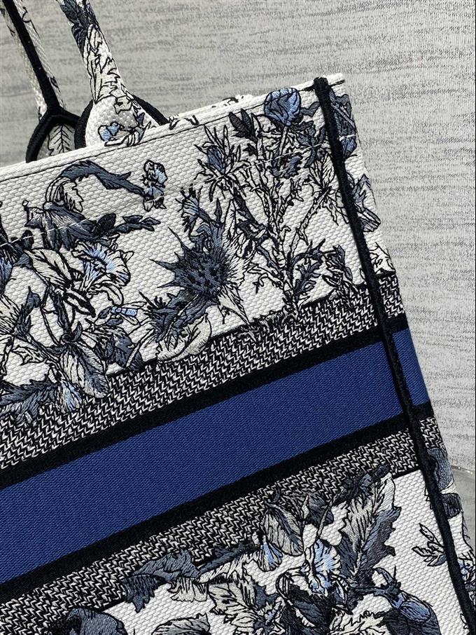 2025228Y500P212152160