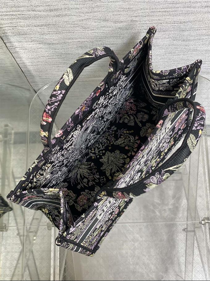 2025228Y500P212153353