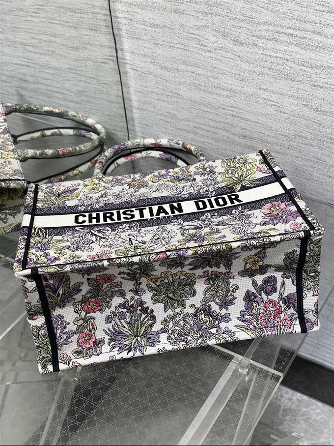 2025228Y500P212153477