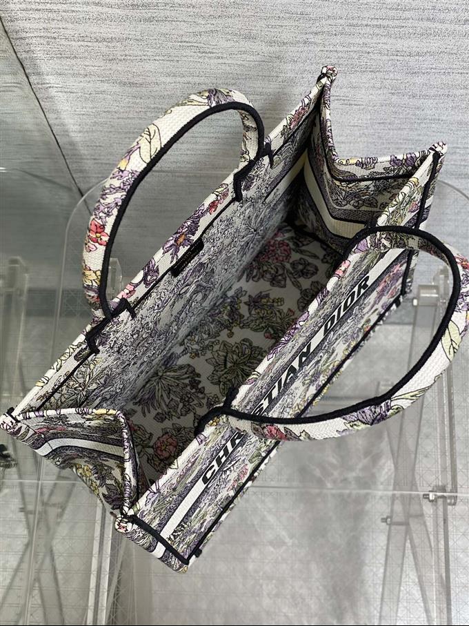 2025228Y500P212153492