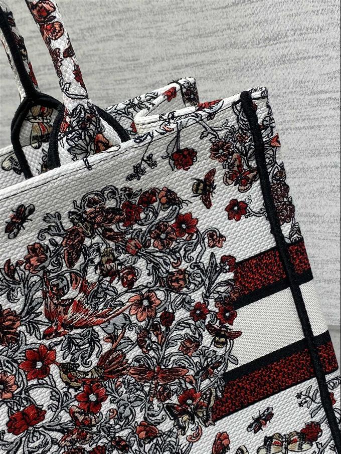 2025228Y500P212153728