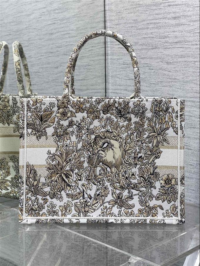 2025228Y500P212154139