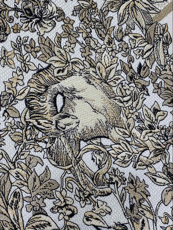 2025228Y500P212154152