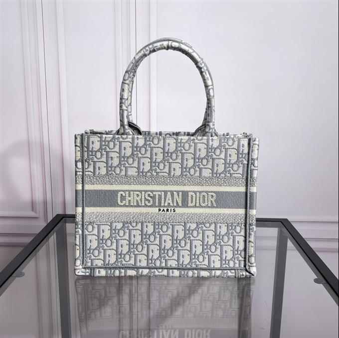 2025228Y550P203751325