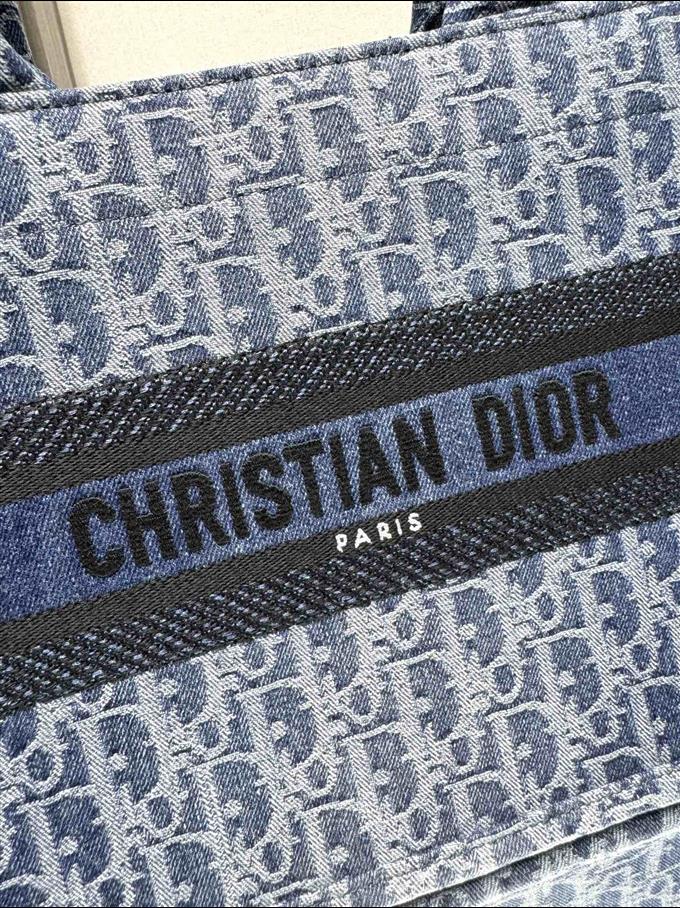 2025228Y550P20387241