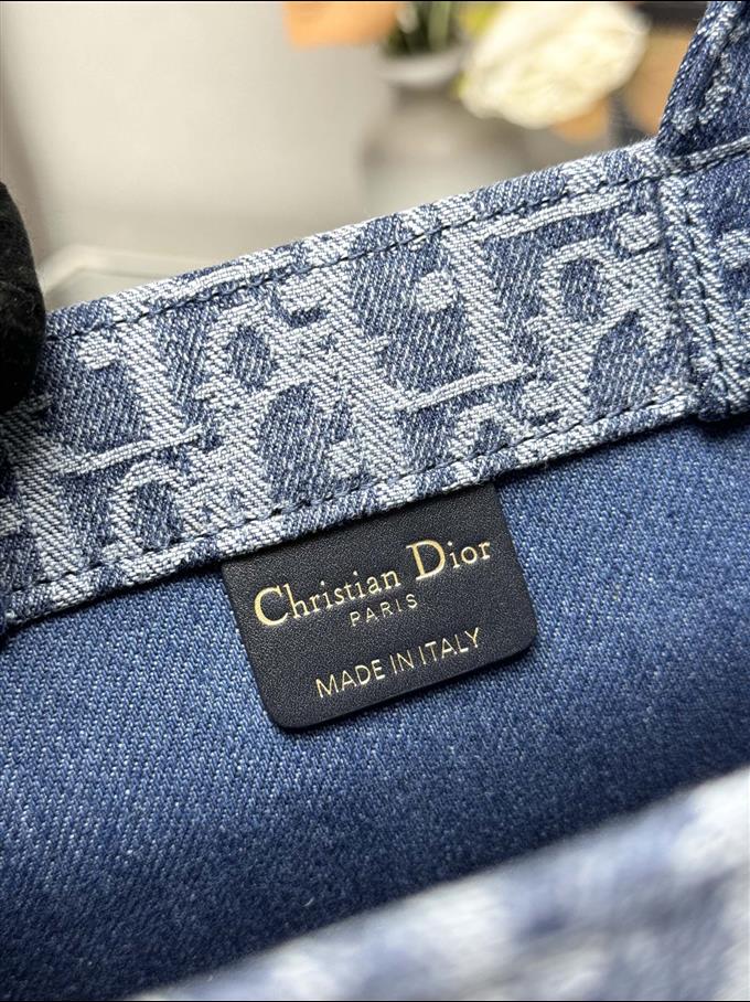 2025228Y550P20387335