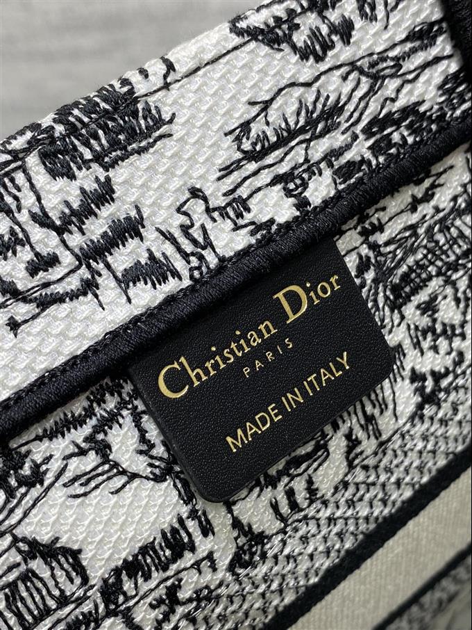 2025228Y550P20387776