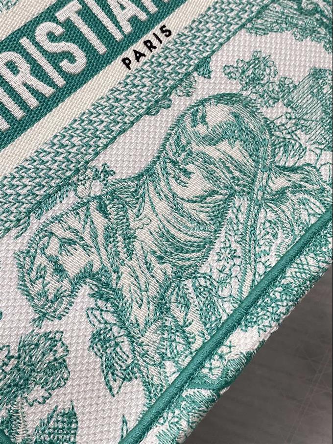 2025228Y550P212136916