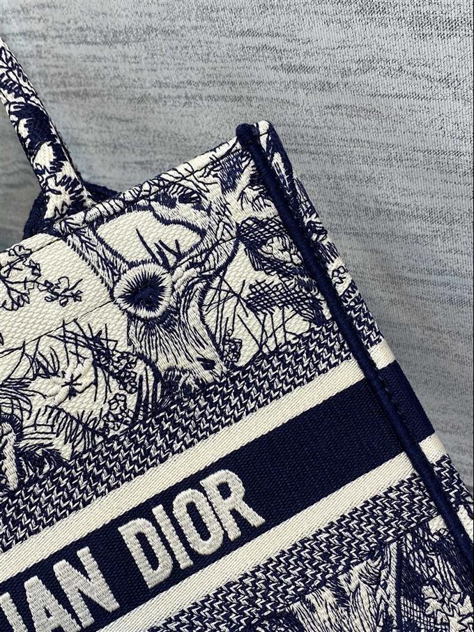 2025228Y550P212137930