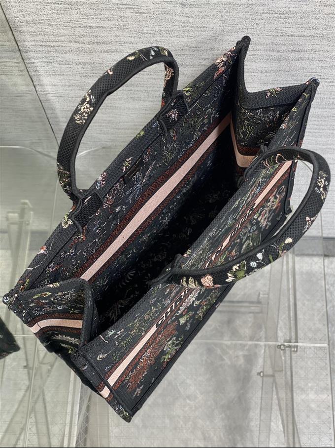 2025228Y550P212155355