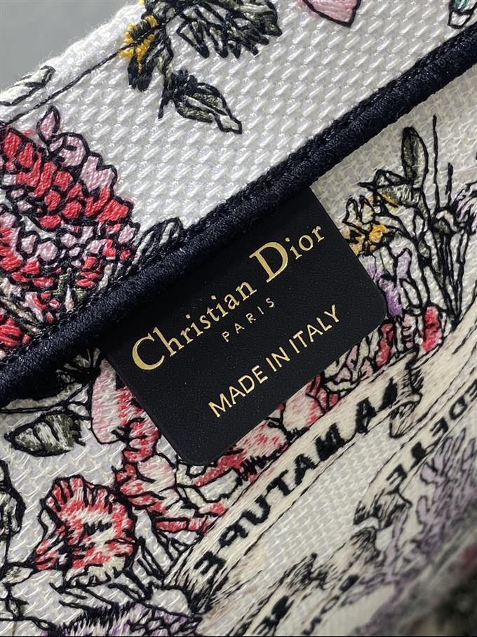 2025228Y550P212155937