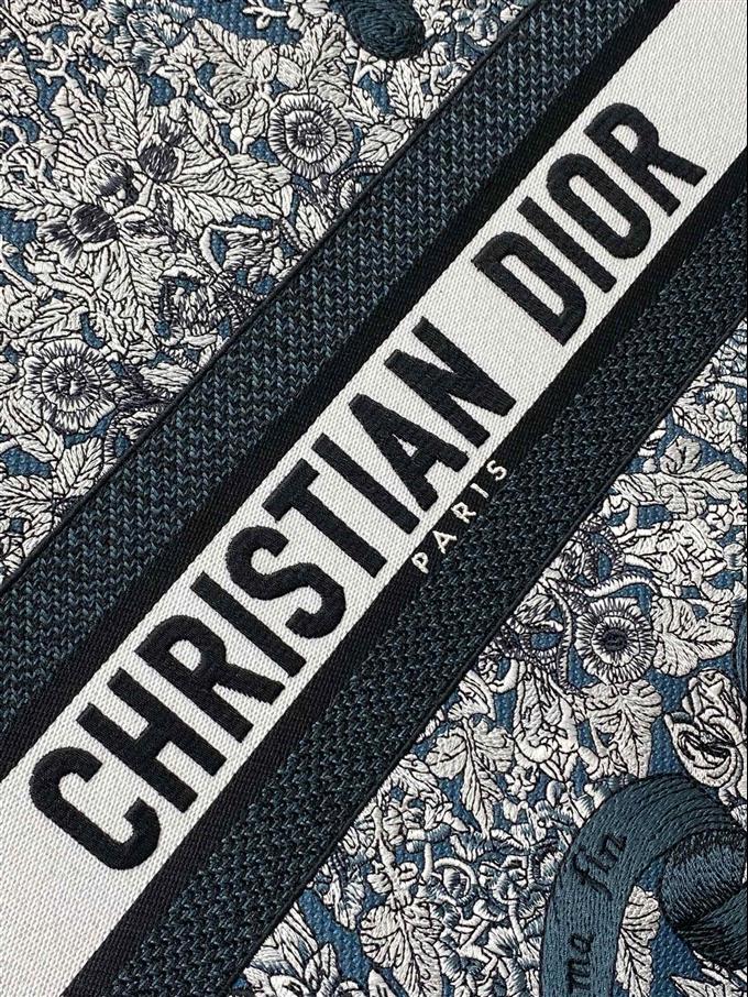 2025228Y550P212156534