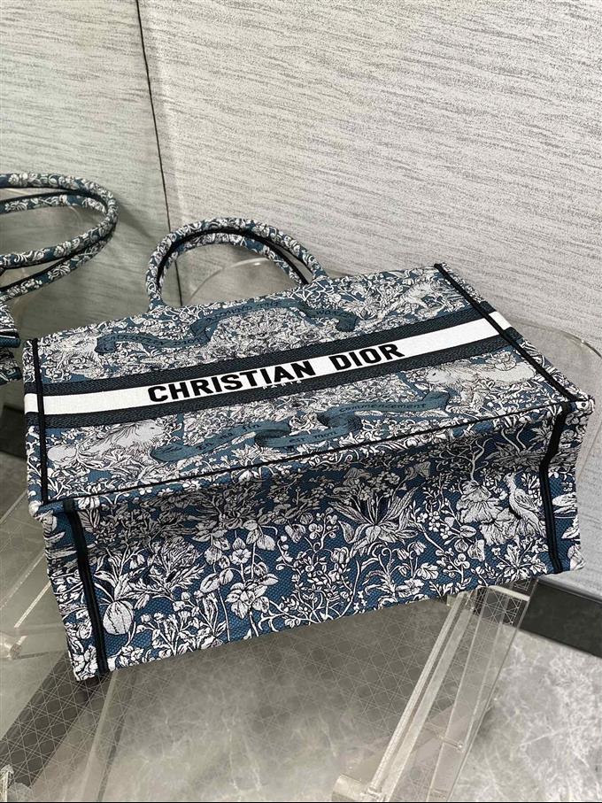 2025228Y550P212156613