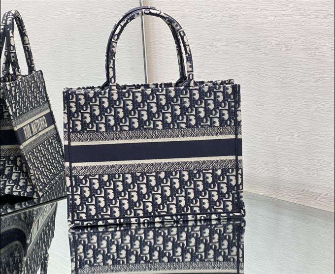 2025228Y580P203754640