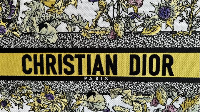 2025228Y580P203812354